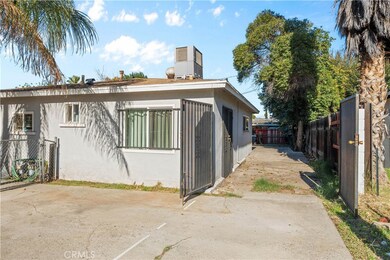2135 Down St, Riverside, CA 92507 - photo 4