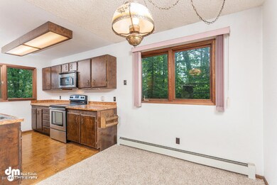 Dining Area 20160621-DW-5105-SMALL
