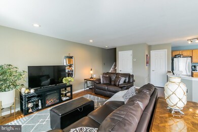 5105 Drawbridge Ct, Royersford, PA 19468 - photo 7