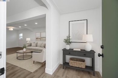 1521 159th Ave, San Leandro, CA 94578 - photo 2