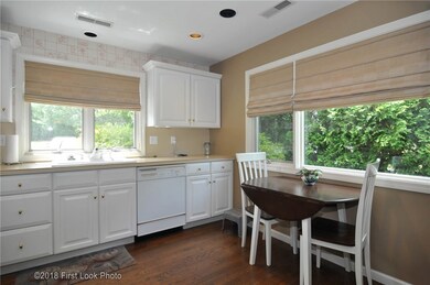 7 Vanderbilt Dr unit 124, Narragansett, RI 02882 - photo 4