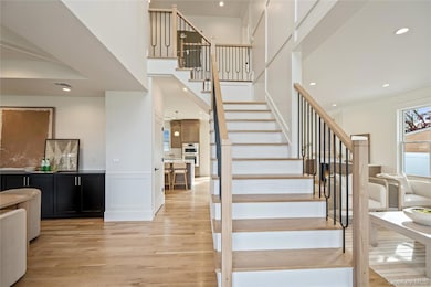 908 Maple Ln, East Meadow, NY 11554 - photo 6