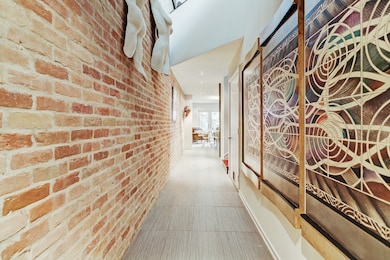 1622 Cherryhurst St, Houston, TX 77006 - photo 2