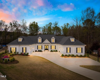 Welcome to 2223 Winston Circle Apex NC