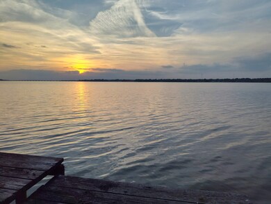 140 Ivy Ln, Mabank, TX 75156 - photo 2