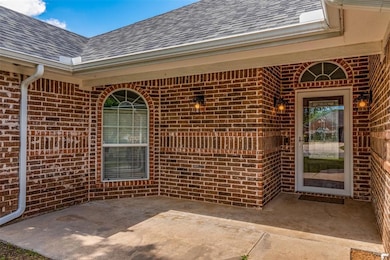 160 Chrissa Dr, Pottsboro, TX 75076 - photo 2