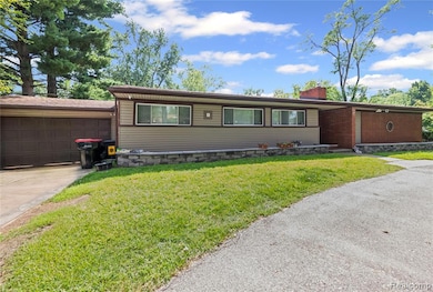 19633 Mahon St, Southfield, MI 48075 - photo 7