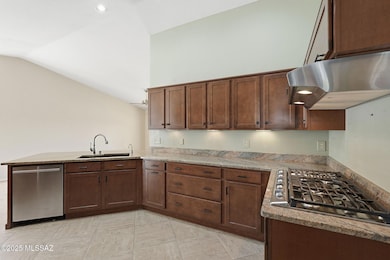 65427 E Brassie Dr, Tucson, AZ 85739 - photo 6