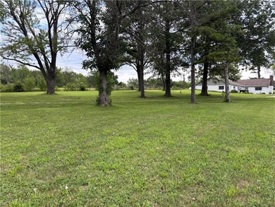 2600 McNeel Rd, Odessa, MO 64076 - photo 5