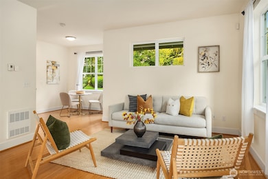 1748 25th Walk NE, Issaquah, WA 98029 - photo 6