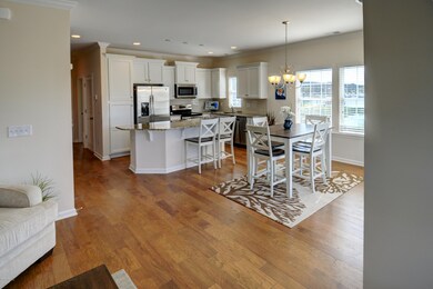 Kitchen/Dining