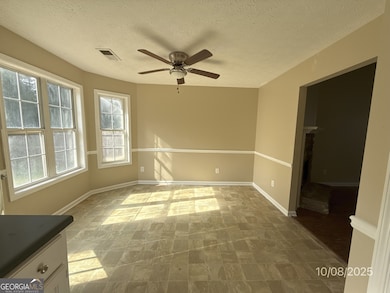 124 Waters Edge Dr, Locust Grove, GA 30248 - photo 7