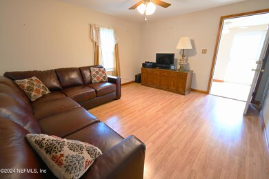 7038 Alachua Ave, Jacksonville, FL 32210 - photo 7