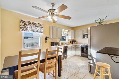 216 Starling Ln, Mount Holly, NJ 08060 - photo 5