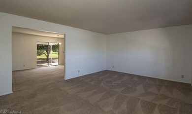 4047 E Catalina Cir 6