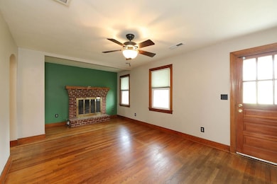 525 N Bath Ave, Waynesboro, VA 22980 - photo 6