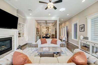 824 E 26th St, Houston, TX 77009 - photo 7