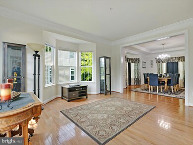 15446 Symondsbury Way, Upper Marlboro, MD 20774 - photo 5