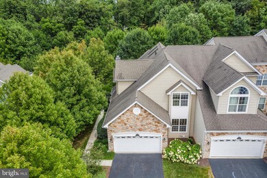 27 Sagewood Dr unit 912, Malvern, PA 19355 - photo 2