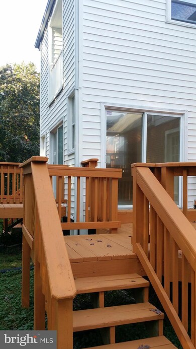 6521 Bock Terrace, Oxon Hill, MD 20745 - photo 4