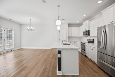02-214 George Pine Way-2