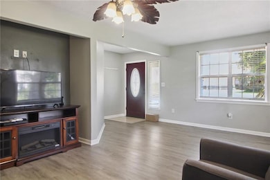 LIVING ROOM - HOUSE
