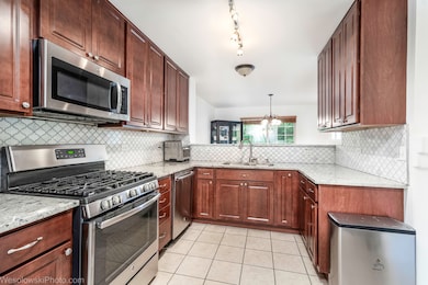 150 Lucerne Ct unit 51713, Wheeling, IL 60090 - photo 4