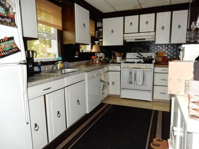 751 Janesville St, Oregon, WI 53575 - photo 6