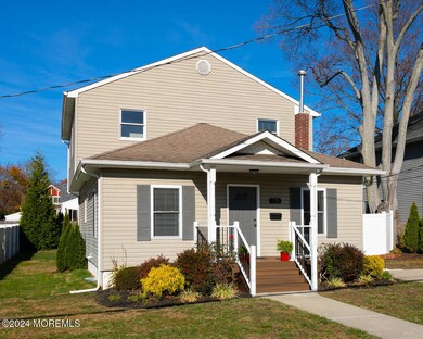 22 Carpenter St, Red Bank, NJ 07701 - photo 2