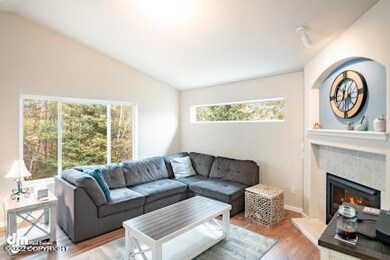 Upstairs Livnig