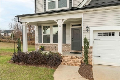 2013 Dock Ridge Dr, Stokesdale, NC 27357 - photo 2