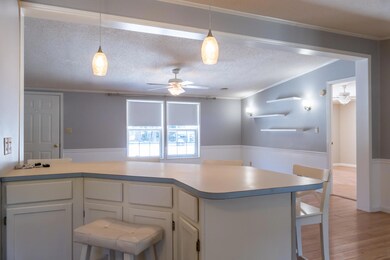 9-Kitchen (1 of 7)