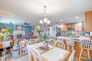 4145 Winners Circle Ave SE, Albany, OR 97322 - photo 5