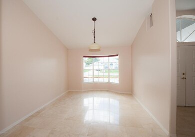 905 Falls Trail-15