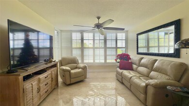 1516 Whitehall Dr unit 303, Davie, FL 33324 - photo 6