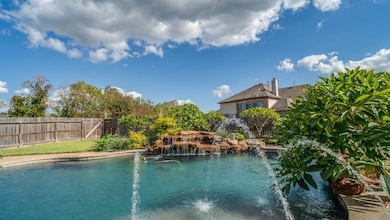 15807 Cooper Creek Ct, Houston, TX 77044 - photo 2