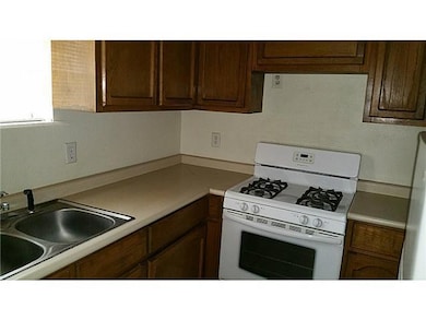 3909 Pershing Dr unit D, El Paso, TX 79903 - photo 6