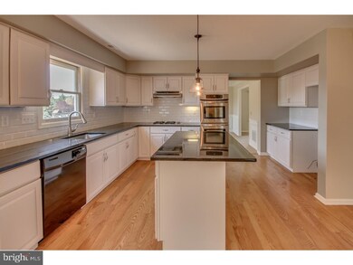 25 Radcliff Dr, Doylestown, PA 18901 - photo 7