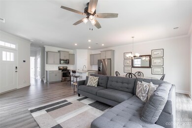 657 Cypress Glen Ln, Clover, SC 29710 - photo 4