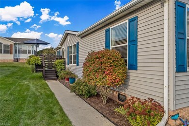 637 Kingfisher Ct, Streetsboro, OH 44241 - photo 5