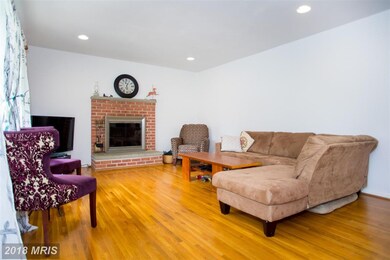 5604 Brookside Ct, Sykesville, MD 21784 - photo 4