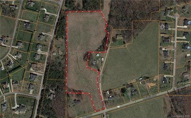 1019 Mocksville Hwy, Statesville, NC 28625 - photo 2