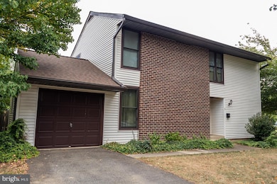 2 Enfield Dr, East Windsor, NJ 08520 - photo 3