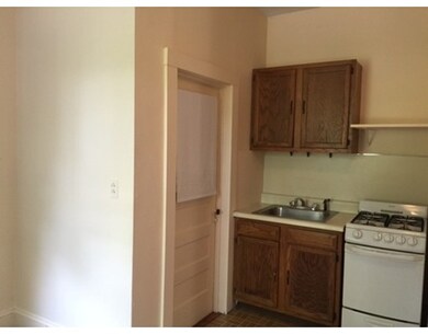 151 Intervale St unit rear, Quincy, MA 02169 - photo 2