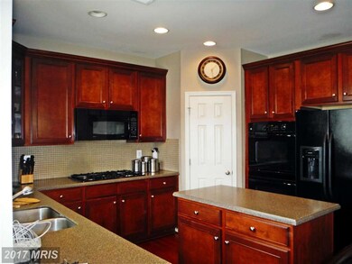 4071 Presidential Hill Loop, Dumfries, VA 22025 - photo 5