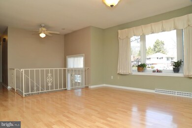 246 Park Ave, Mount Joy, PA 17552 - photo 2