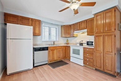 429 Walnut St, Lynn, MA 01905 - photo 5