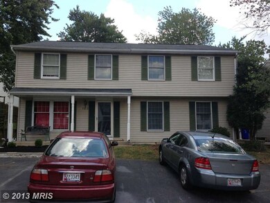 9212 Wilbur Ct, Columbia, MD 21046 - photo 3