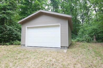 2788 N Wisner