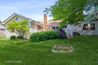 220 Cedarbrook Rd, Naperville, IL 60565 - photo 3